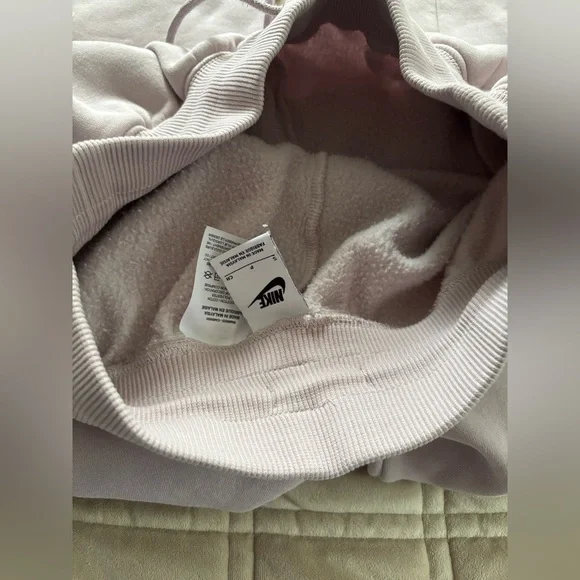 Nike Soft Gray / purple Joggers - Picture 8 of 8